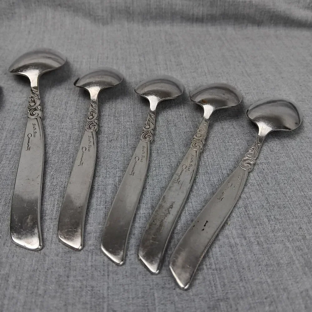 Community South Seas 8 Spoon Lot Mid Century Modern Replacements Pieces Bon Bon